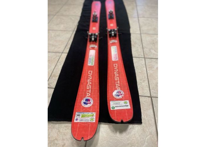 Výpredaj skialpinistickej výstroje DYNASTAR vertical + ATK Free RENTAL+ pásy POMOCA 